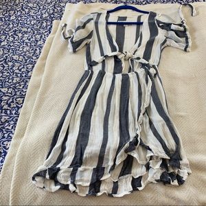 Tie front dress Vintage Havana